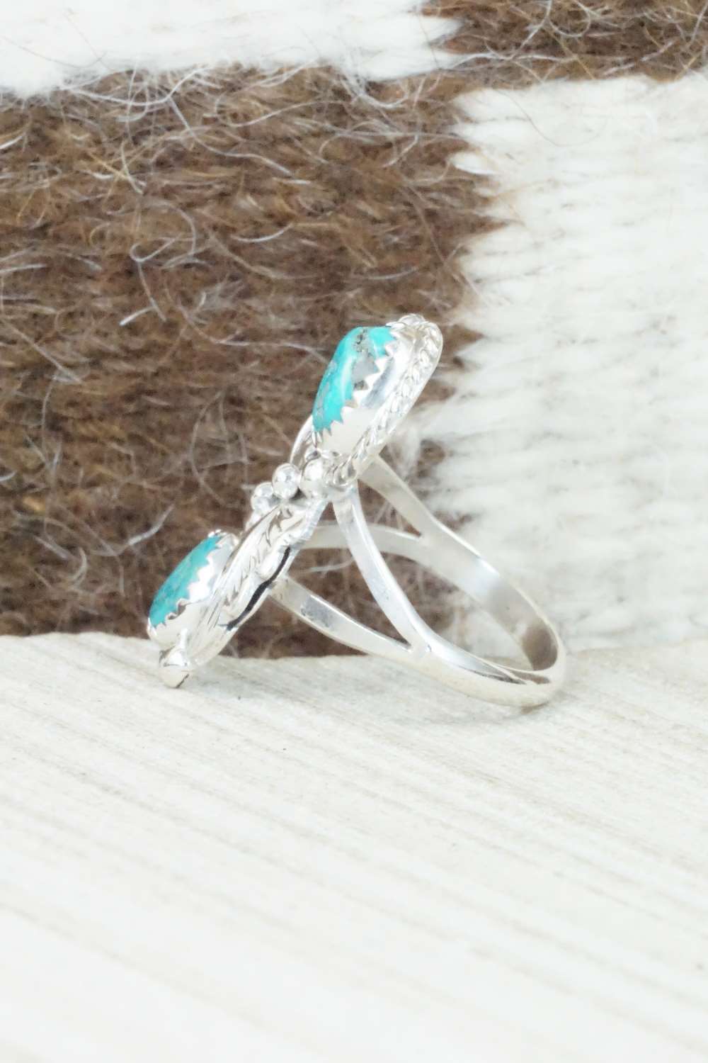 Turquoise & Sterling Silver Ring - William Begay - Size 6.25