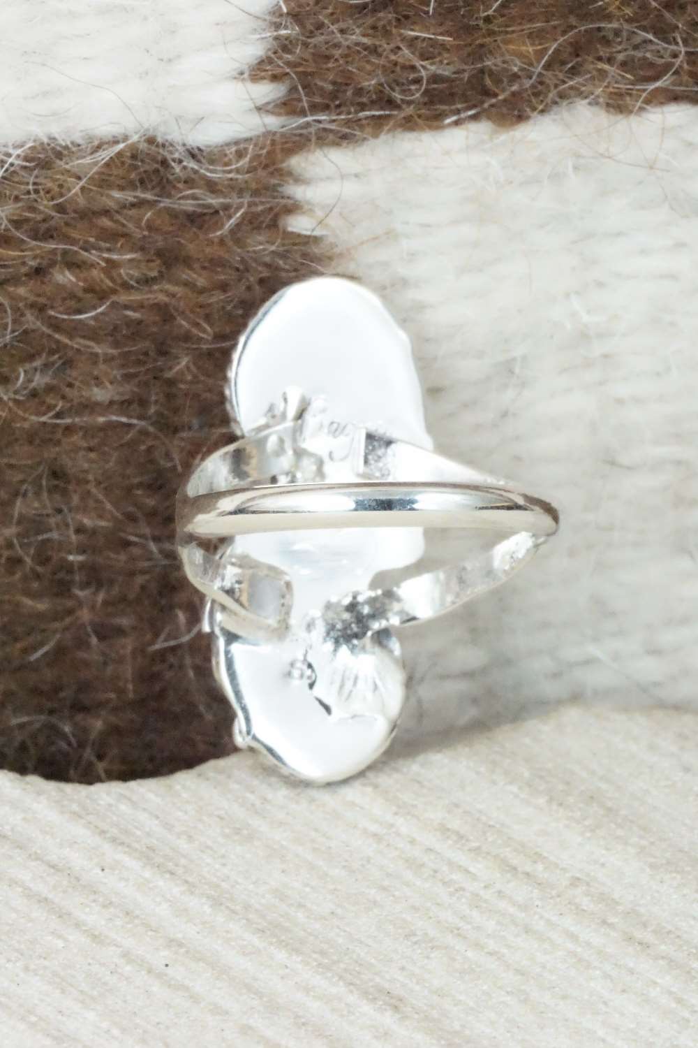 Turquoise & Sterling Silver Ring - William Begay - Size 9