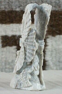 Eagle Zuni Fetish Carving - Jerrold Lahaleon - High Lonesome Trading