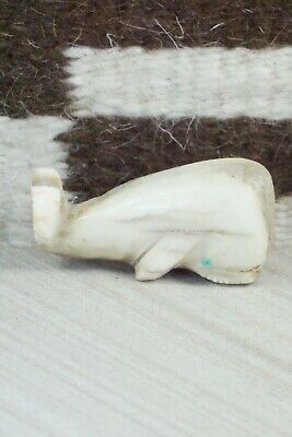 Whale Zuni Fetish Carving - Allison White