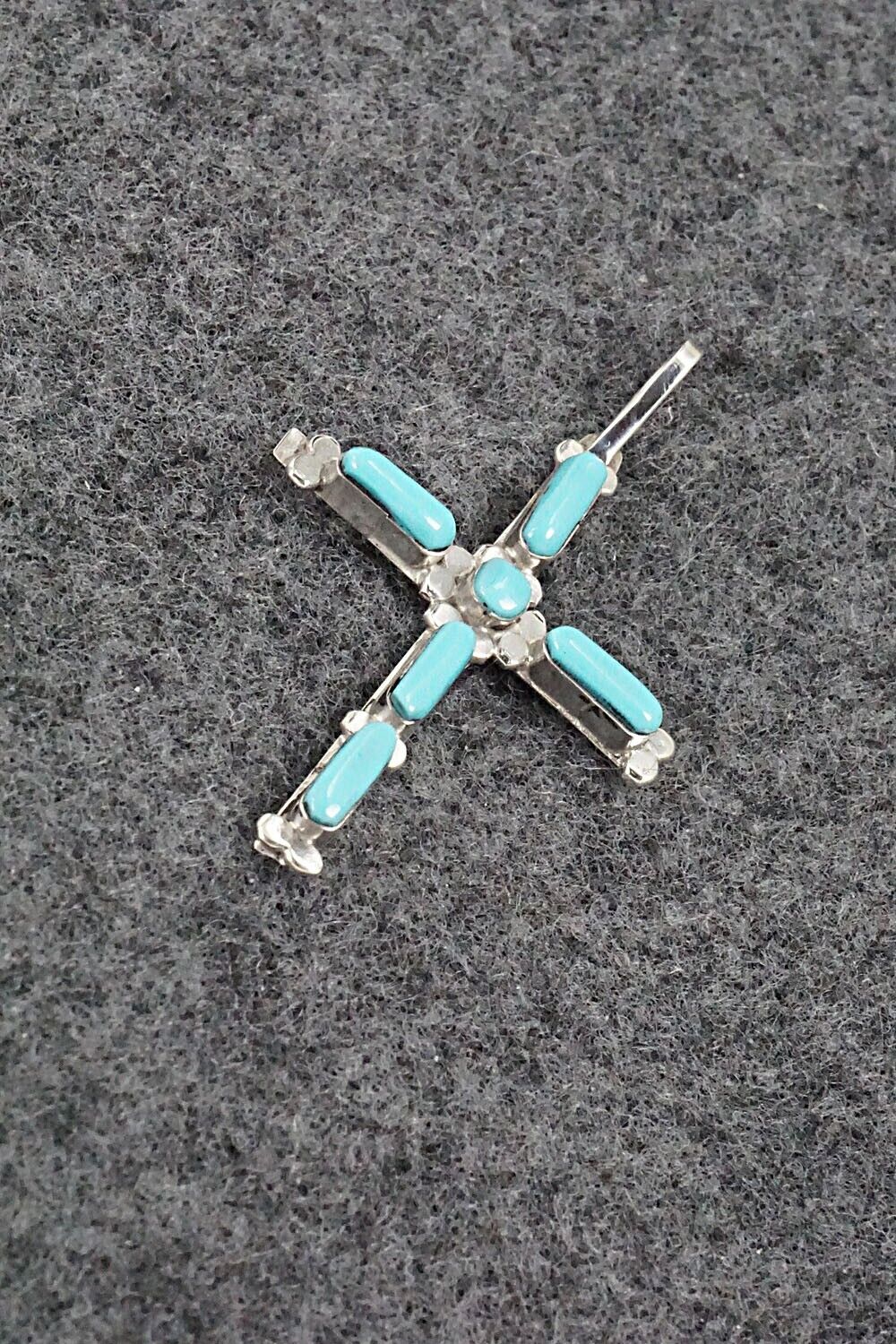 Turquoise & Sterling Silver Pendant - Roberto Martinez