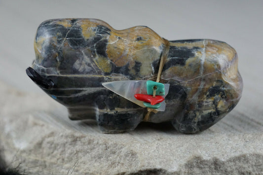 Buffalo Zuni Fetish Carving - Joshua Leki - High Lonesome Trading