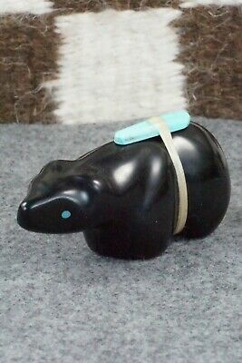 Bear Zuni Fetish Carving - Herbert Halate