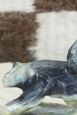 Badger Zuni Fetish Carving - Derrick Kaamasee