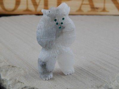 Bear Zuni Fetish Carving - Jesus Espino - High Lonesome Trading