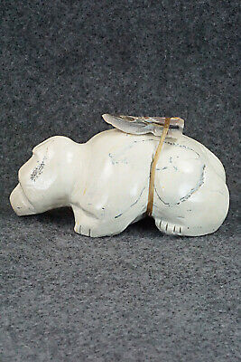 Bear Zuni Fetish Carving - Ariane Quam