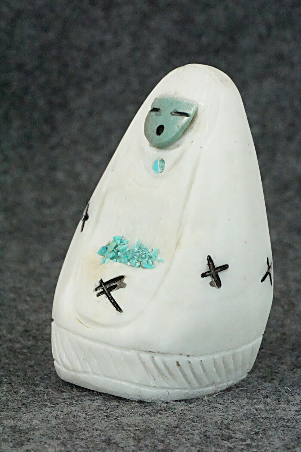 Corn Maiden Zuni Fetish Carving - Faye Quandelacy