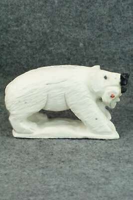Bear Zuni Fetish Carving - Derrick Kaamasee