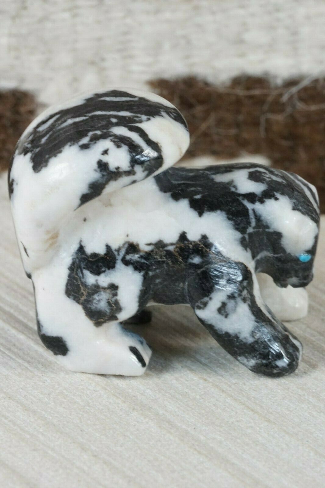 Badger Zuni Fetish Carving - Derrick Kaamasee - High Lonesome Trading