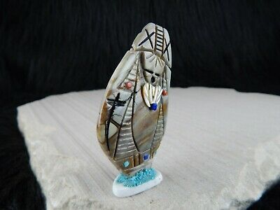 Corn Maiden - Zuni Fetish - Vickie Quandelacy - Zuni Corn Maiden Carving - High Lonesome Trading