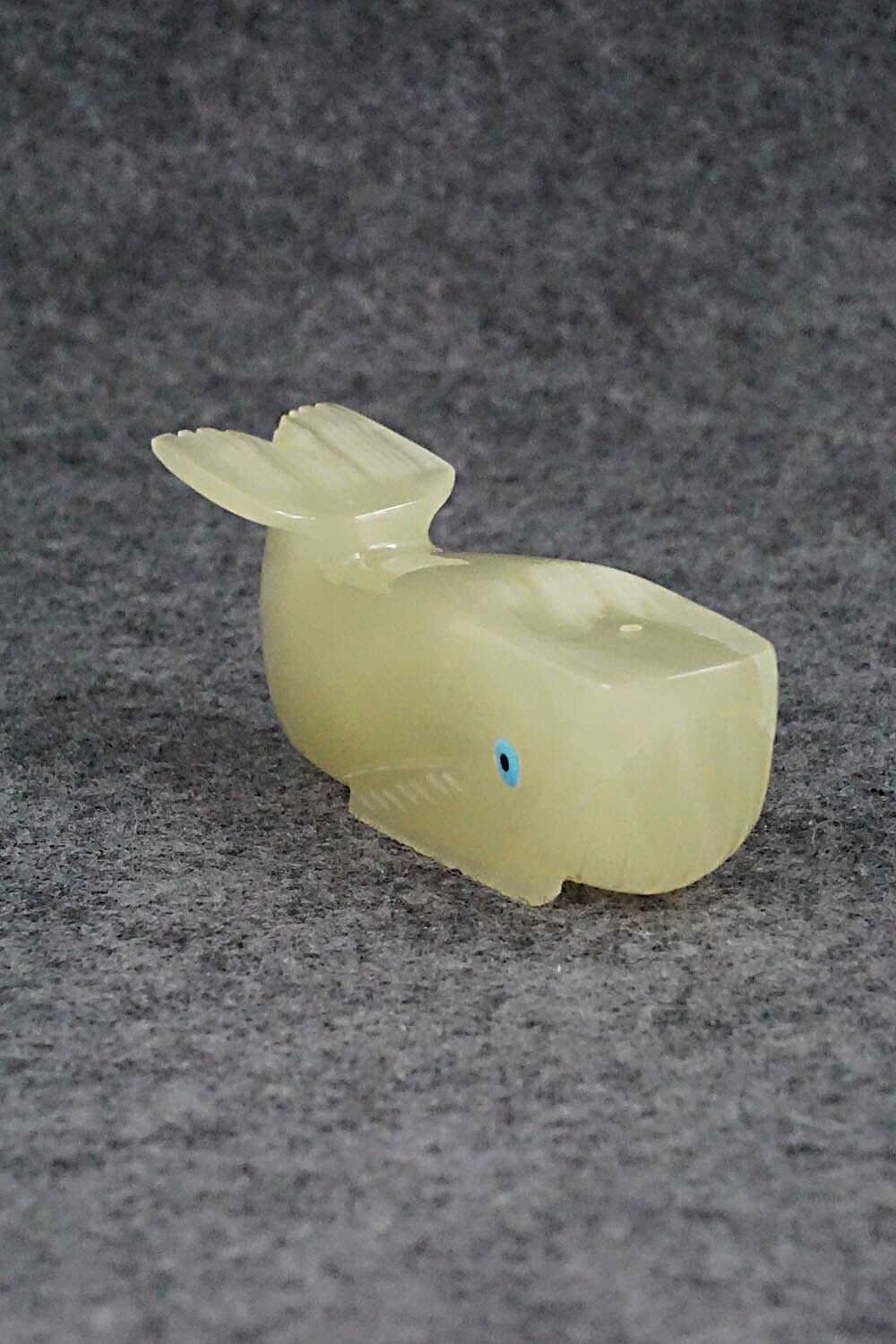 Whale Zuni Fetish Carving - Alex Tsethlikai