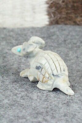 Armadillo Zuni Fetish Carving - Dana Malani