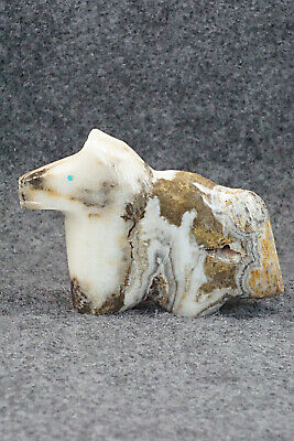 Horse Zuni Fetish Carving - Daphne Quam