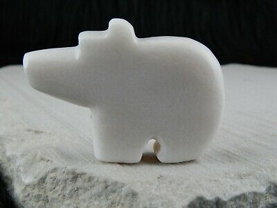 Bear Zuni Fetish Carving - Robert Kionut - High Lonesome Trading