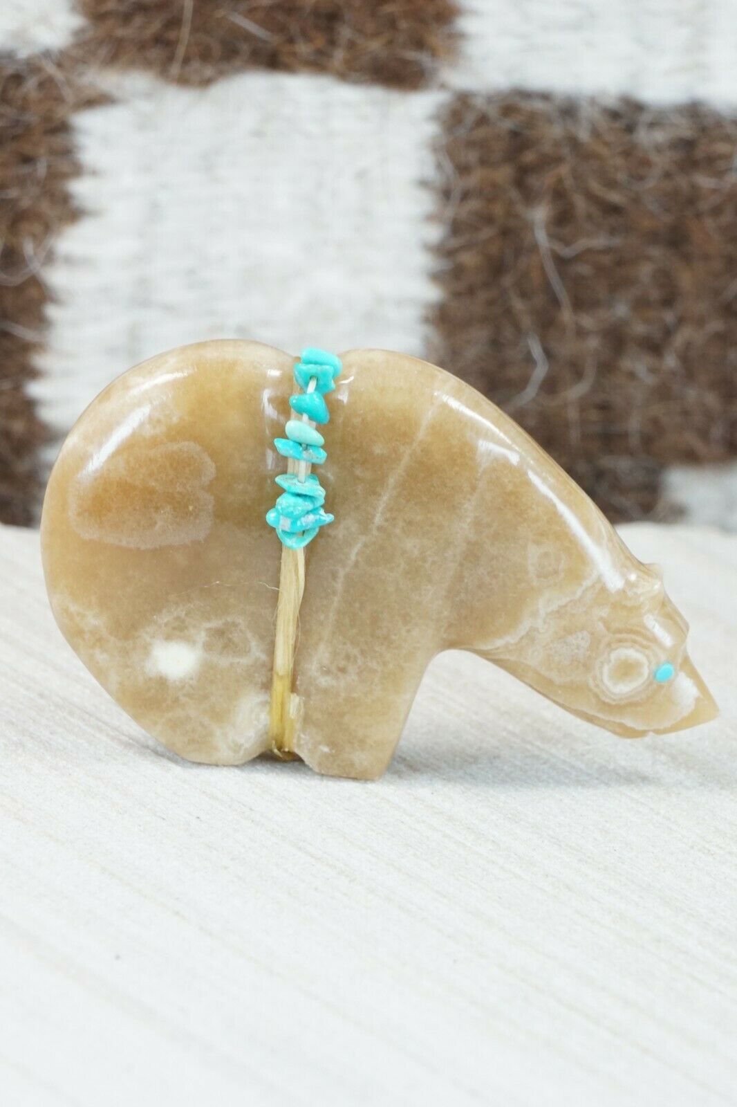Bear Zuni Fetish Carving - Paulette Quam