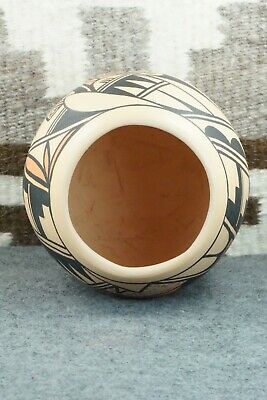 Hopi Pottery - D. Tsiny