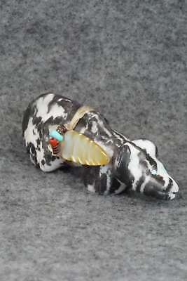 Mountain Lion Zuni Fetish Carving - Peter Gasper