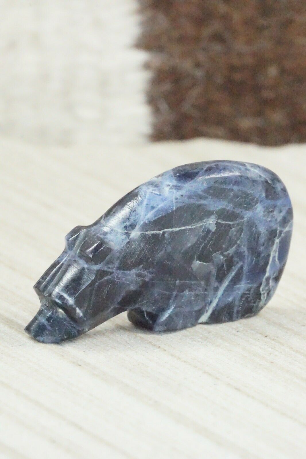 Bear Zuni Fetish Carving - Kenny Chavez