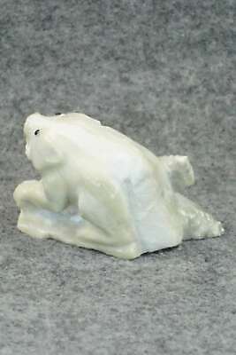 Beaver Zuni Fetish Carving - Derrick Kaamasee