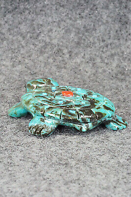 Turtle Zuni Fetish Carving - Georgette Quam