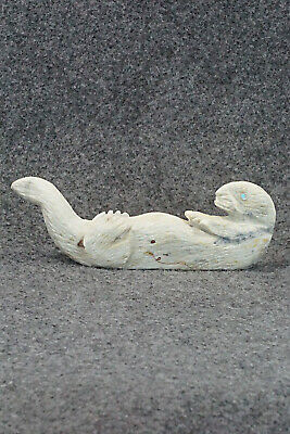 Otter Zuni Fetish Carving - Tony Mackel
