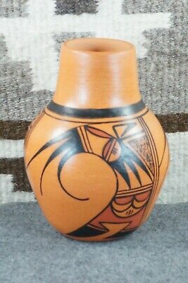Hopi Pottery - Alta Yesslith