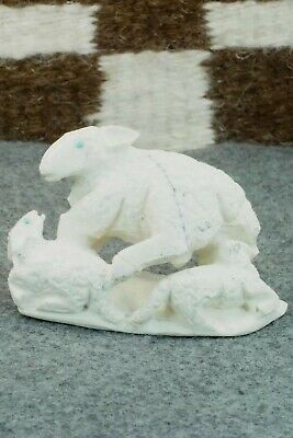 Sheep Zuni Fetish Carving - Derrick Kaamasee