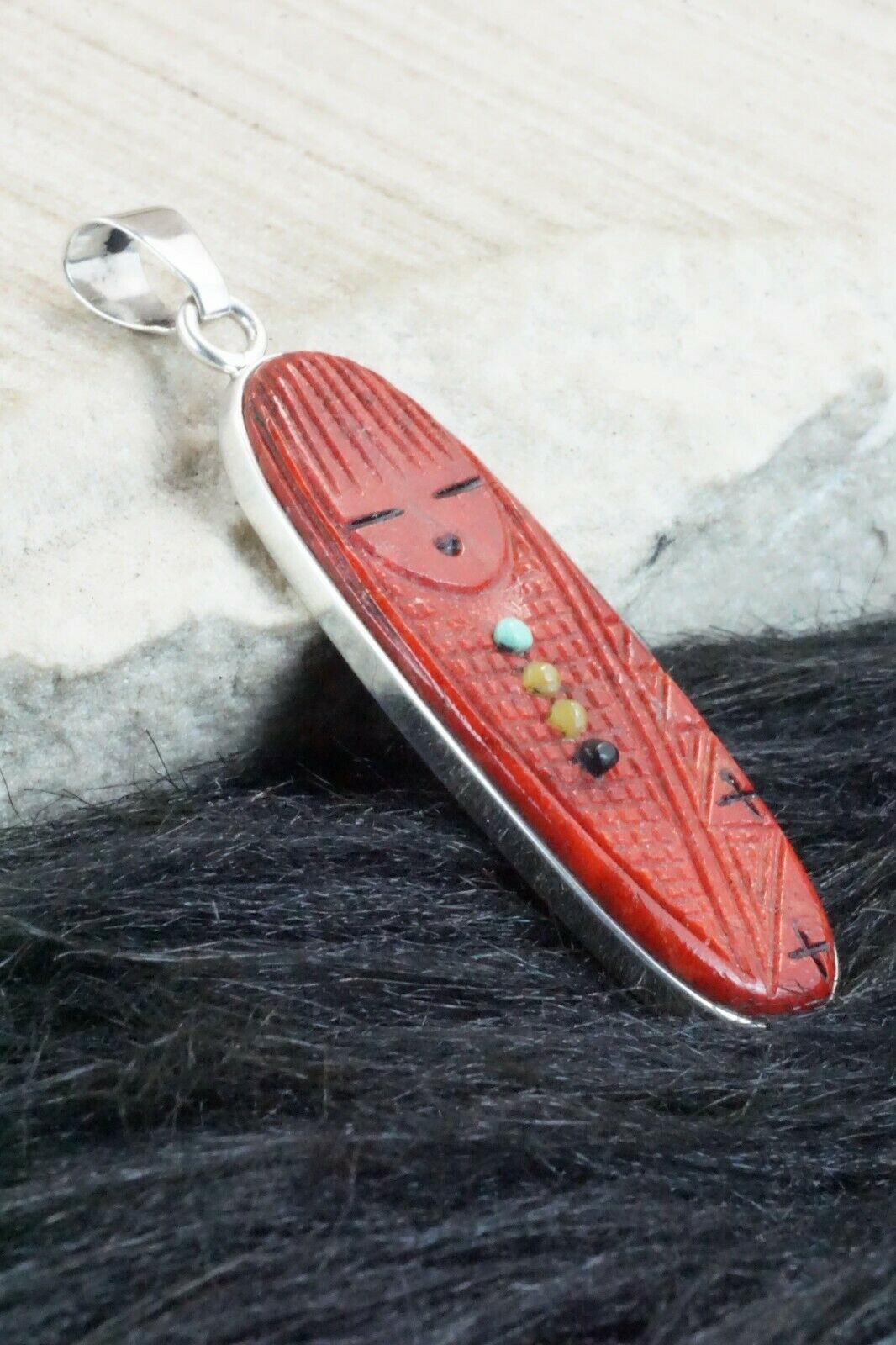 Spiny Oyster & Sterling Silver Pendant - Stuart Quandelacy
