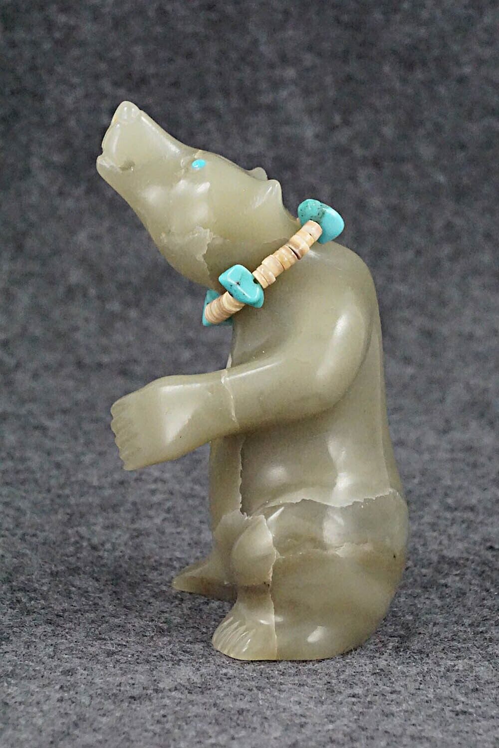 Bear Zuni Fetish Carving - Albert Eustace