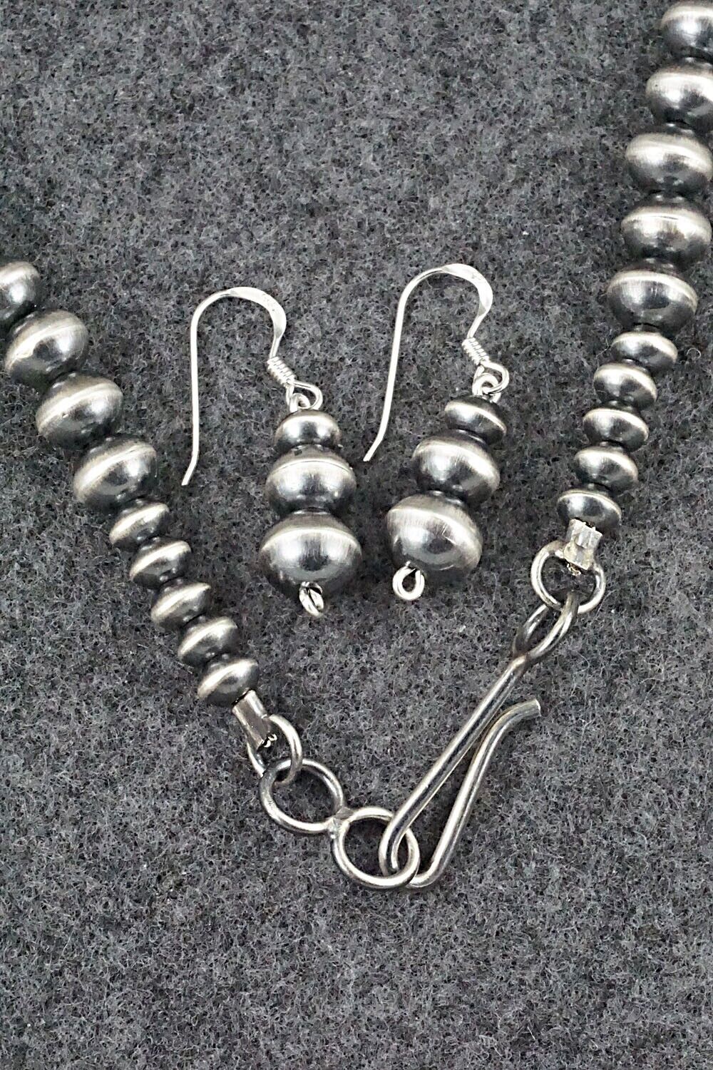 Navajo Pearl Sterling Silver Necklace Set - Preston Haley