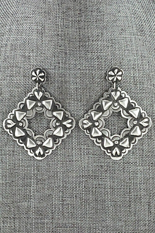 Sterling Silver Earrings - Lane Tahe
