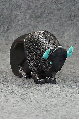 Buffalo Zuni Fetish Carving - Mike Tucson