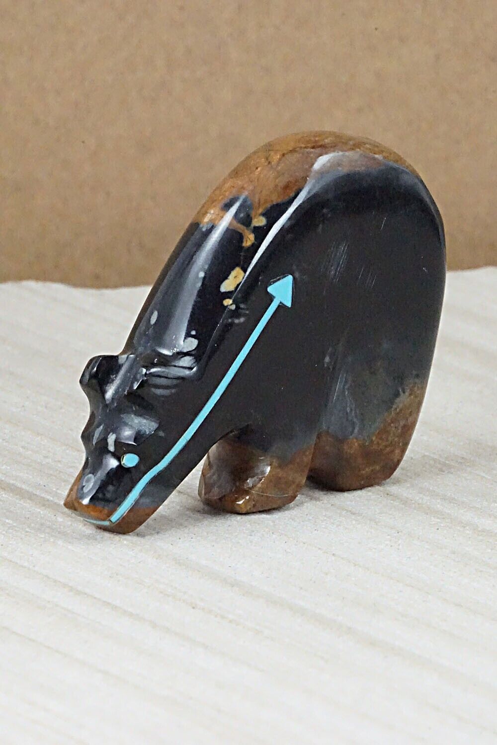 Bear Zuni Fetish Carving - Rodney Laiwakete