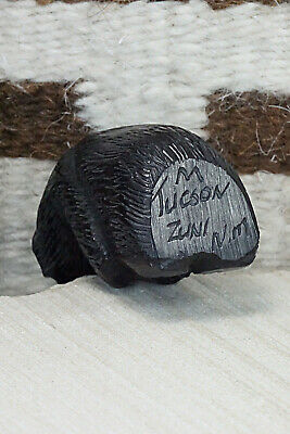 Bear Zuni Fetish Carving - Mike Tucson