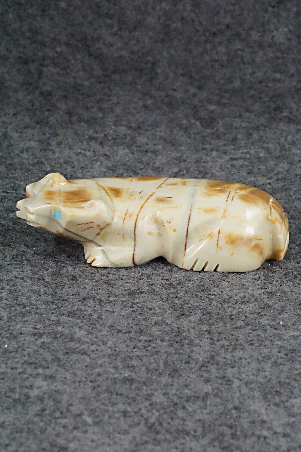 Badger Zuni Fetish Carving - David Chavez