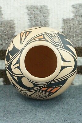 Hopi Pottery - D. Tsiny