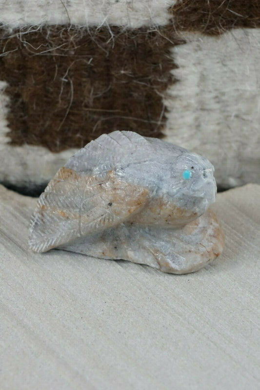 Eagle Zuni Fetish Carving - Derrick Kaamasee - High Lonesome Trading