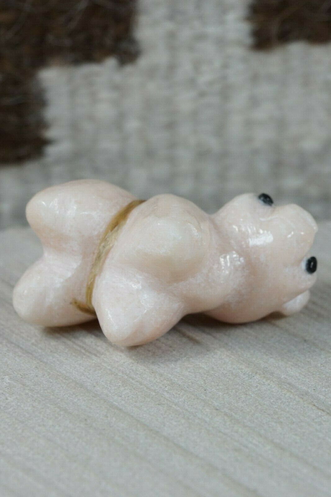Bear Zuni Fetish Carving - Lance Deysee - High Lonesome Trading