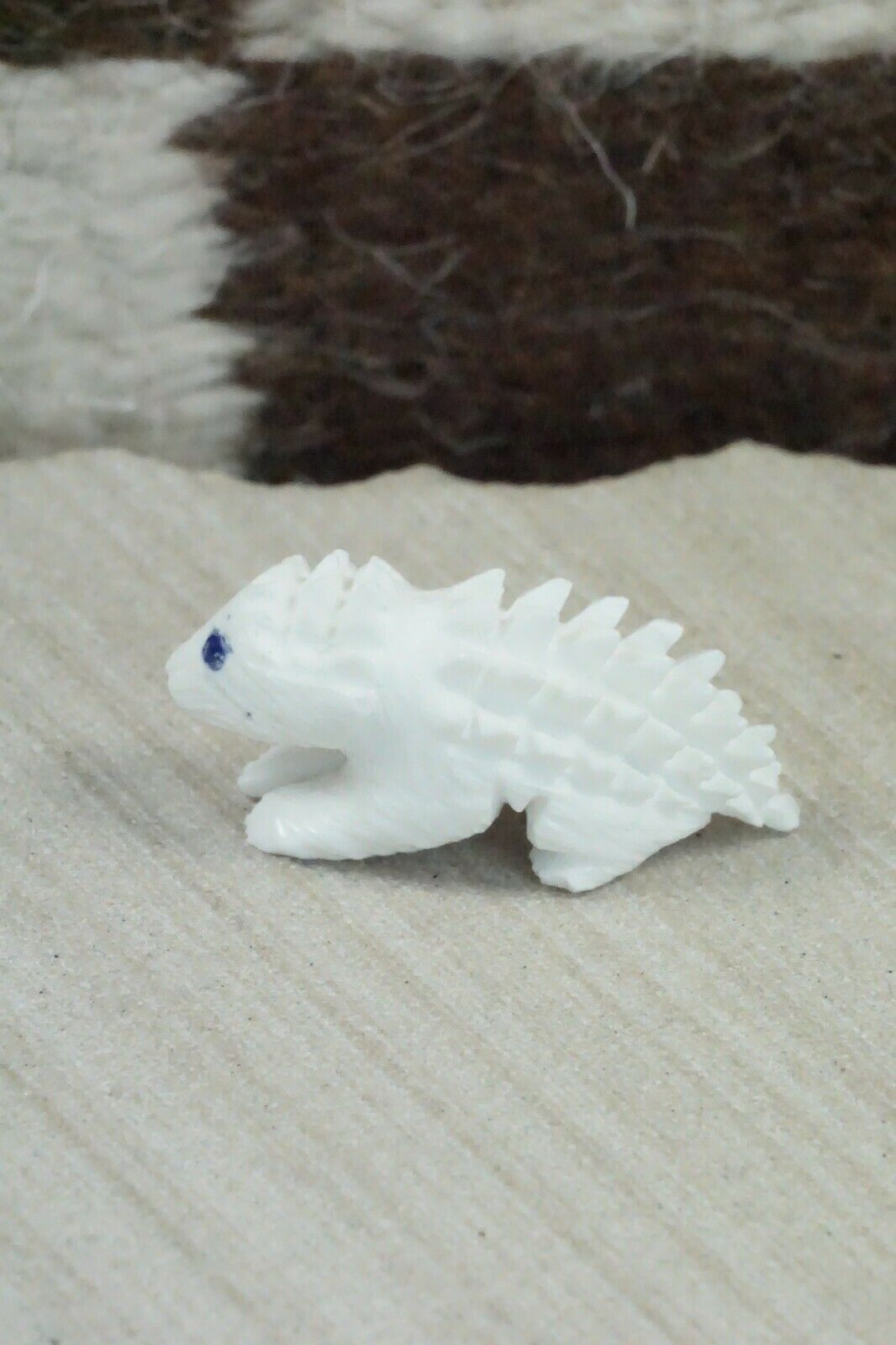 Porcupine Zuni Fetish Carving - Jonas Hustito