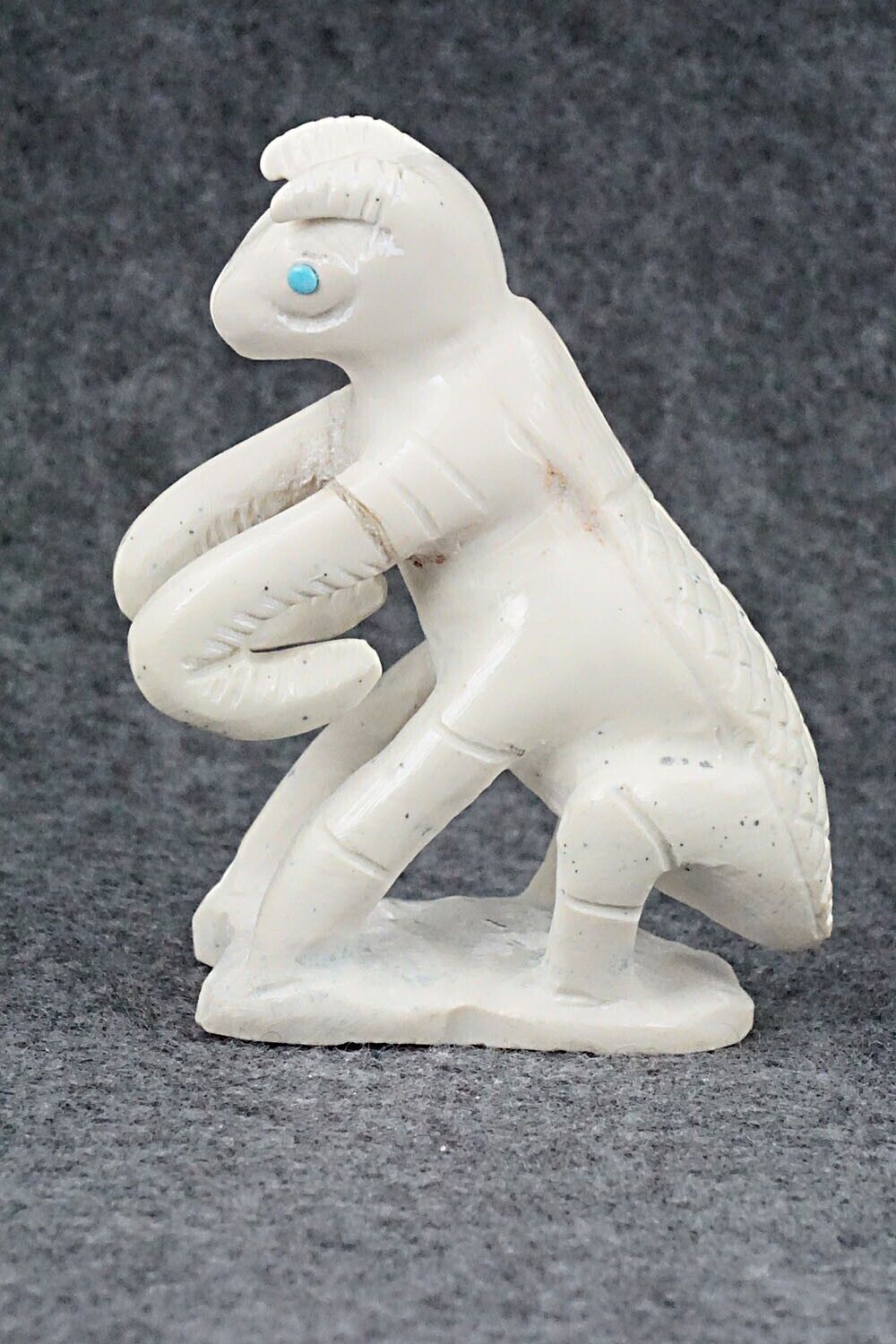 Praying Mantis Zuni Fetish Carving - Colton Kaamasee