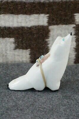 Wolf Zuni Fetish Carving - Delvin Leekya