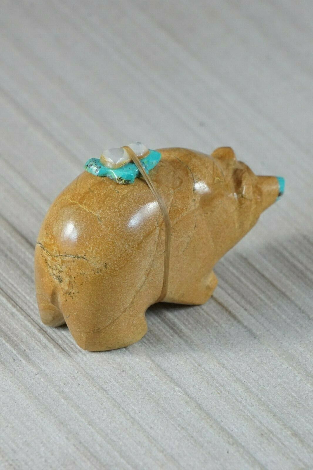 Bear Zuni Fetish Carving - Enrike Leekya - High Lonesome Trading