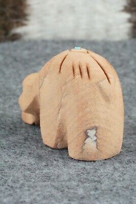 Bear Zuni Fetish Carving - Brandon Phillips