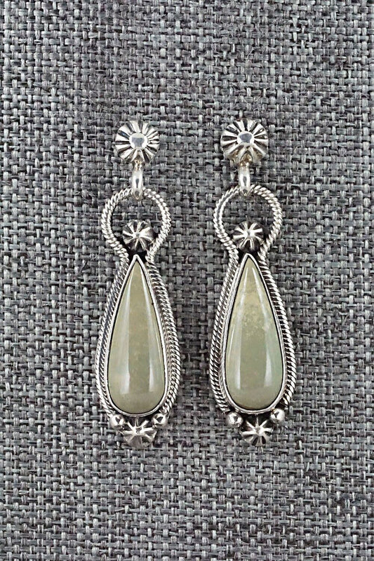 Turquoise & Sterling Silver Earrings - Verley Betone