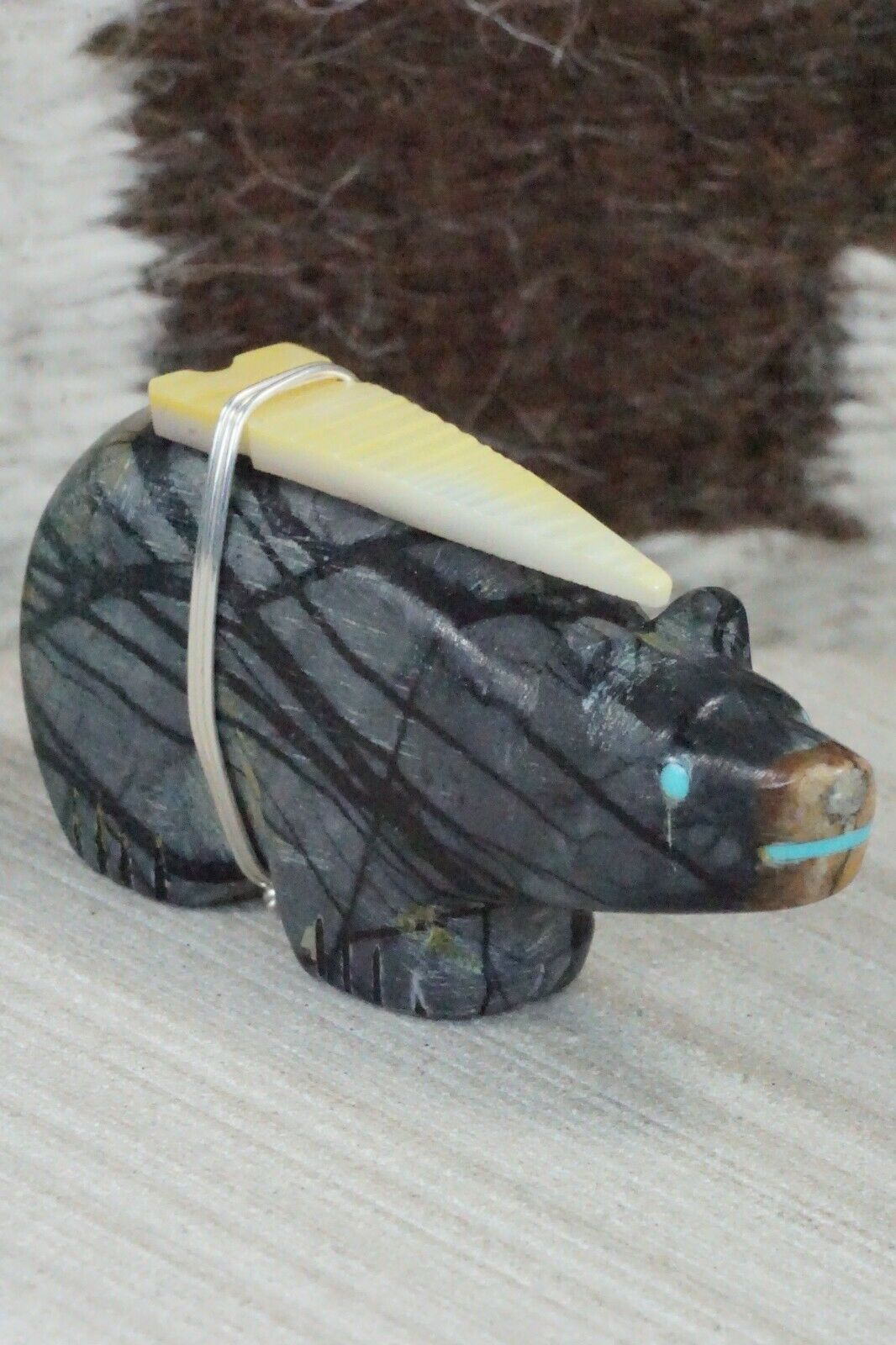 Bear Zuni Fetish Carving - Darrin Boone - High Lonesome Trading