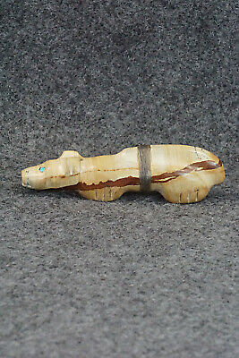 Mountain Lion Zuni Fetish Carving - Peter Gasper