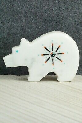 Bear Zuni Fetish Carving - Kevin Quam