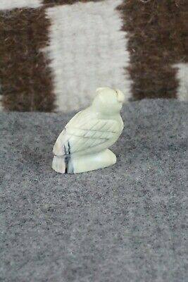 Owl Zuni Fetish Carving - Edison Bobelu