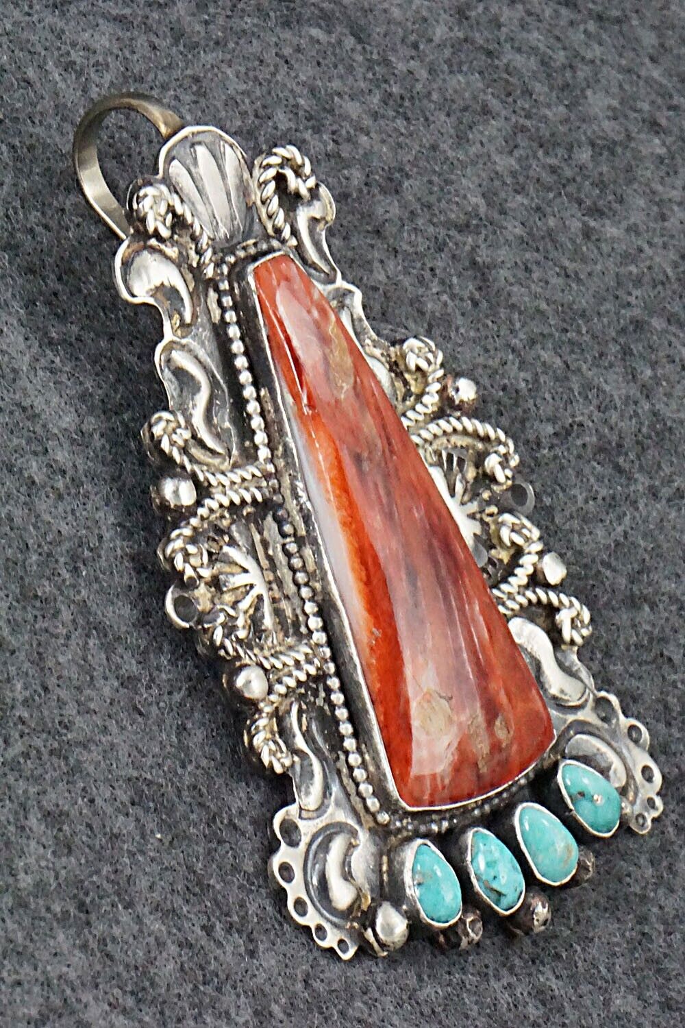 Spiny Oyster, Turquoise & Sterling Silver Pendant - Shawn Cayatineto