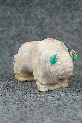 Buffalo Zuni Fetish Carving - Kevin Quam
